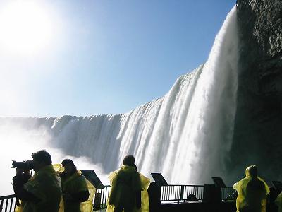 Canadian Horseshoe Falls,iCAK̑̃Ji_