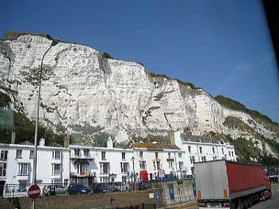 White cliffs of Dover,h[o[̔R